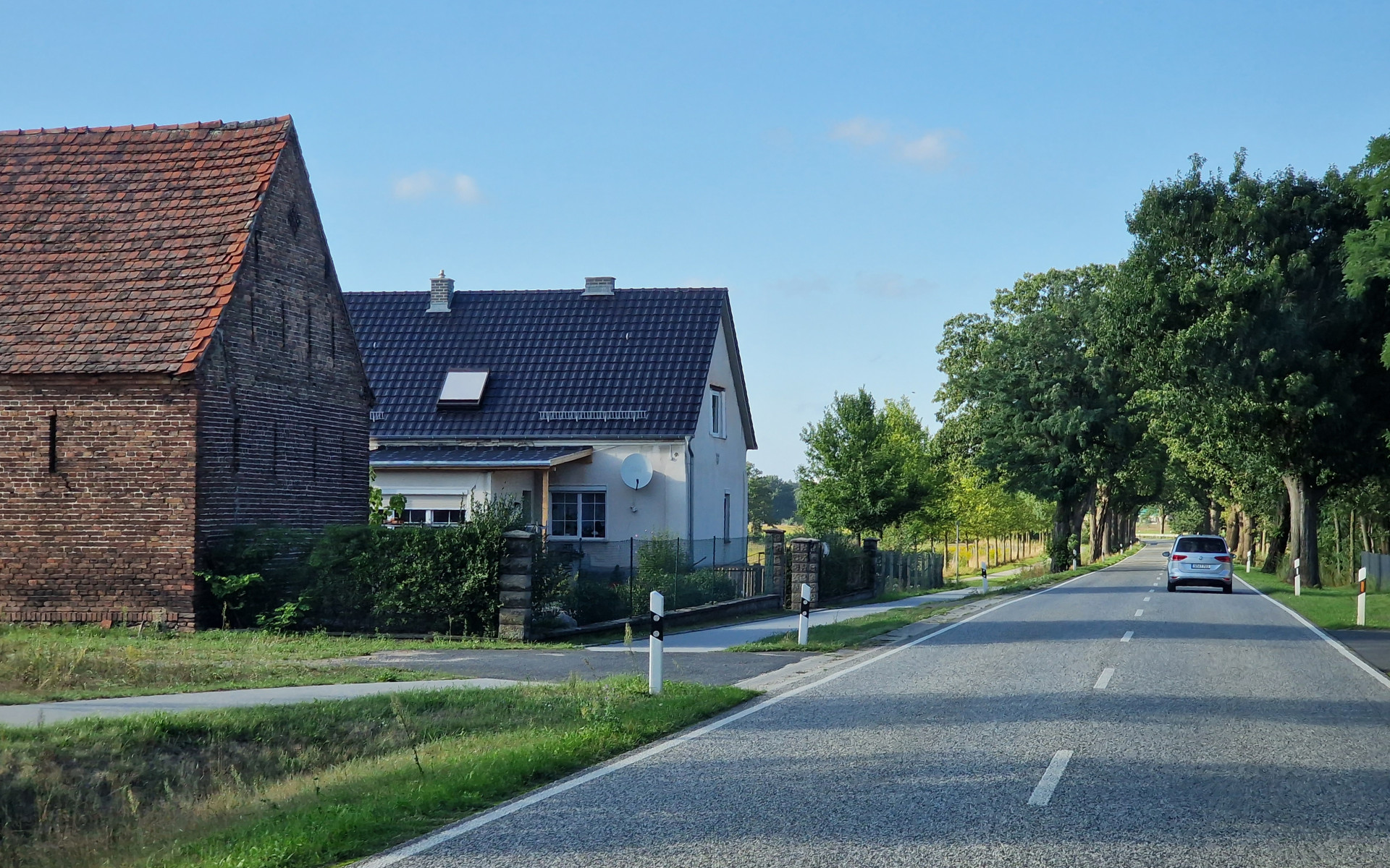 Siedlung …. mit Chausseehaus B 168 zwischen Beeskow und Friedland