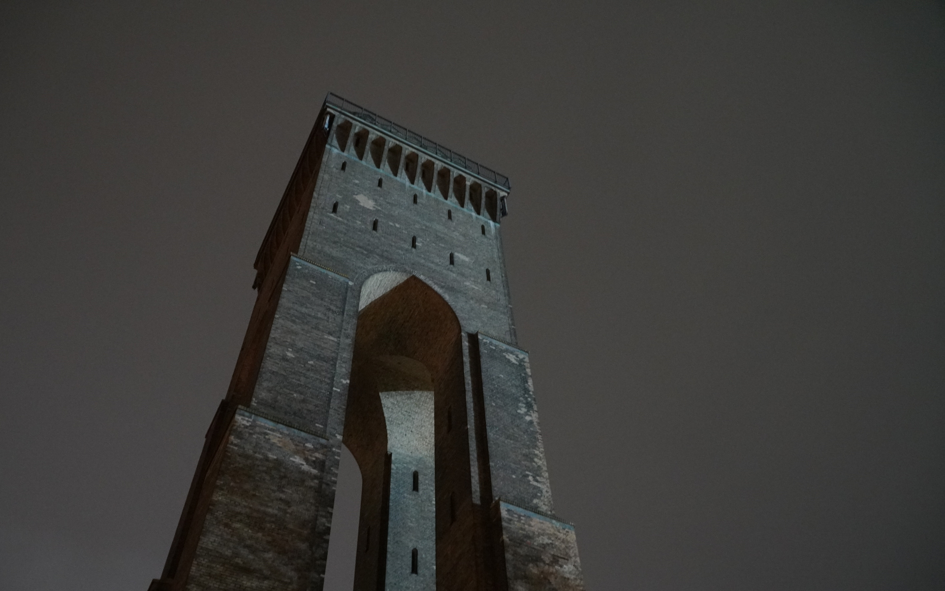 Wasserturm Finow am Abend