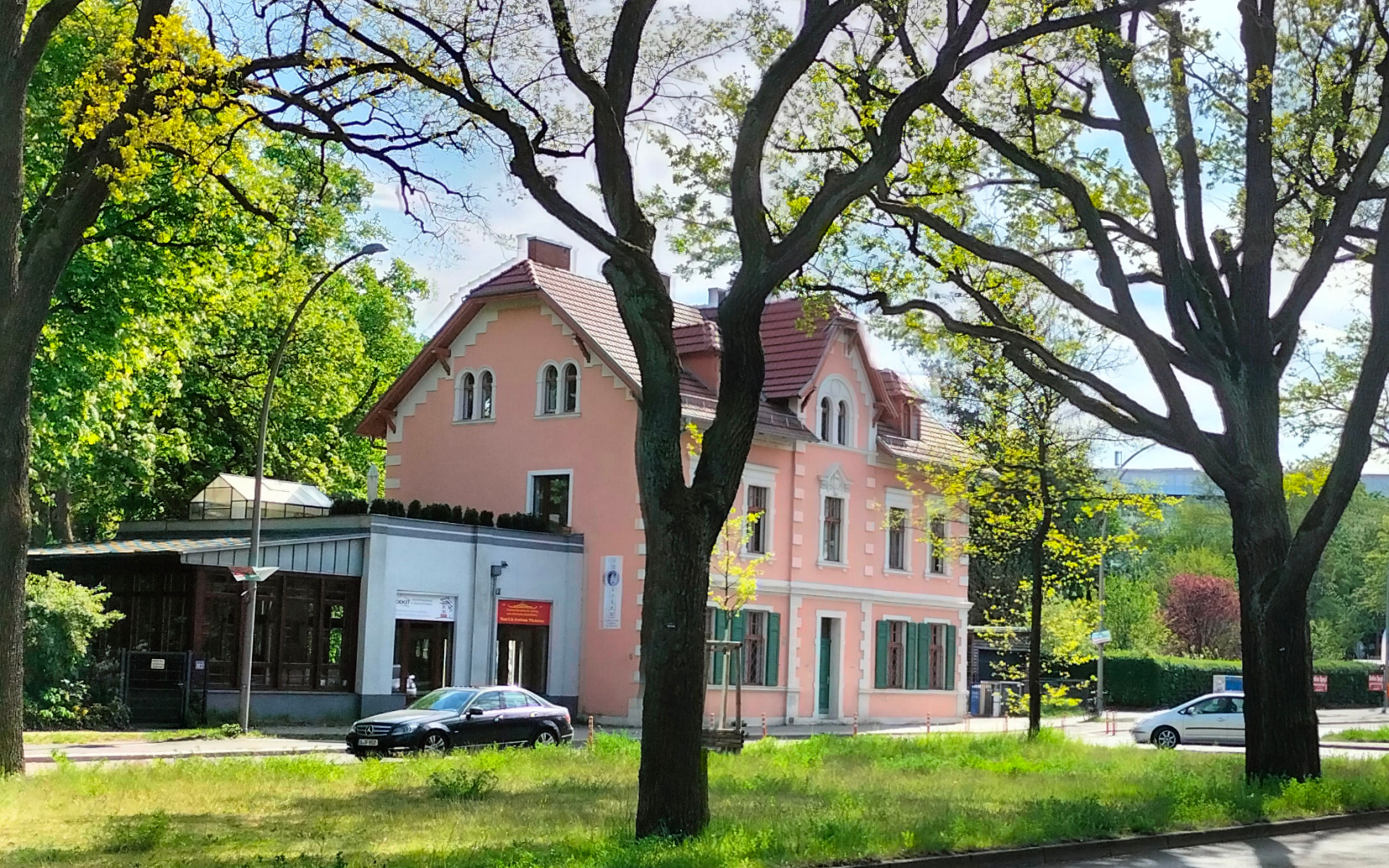 Chausseehaus B1